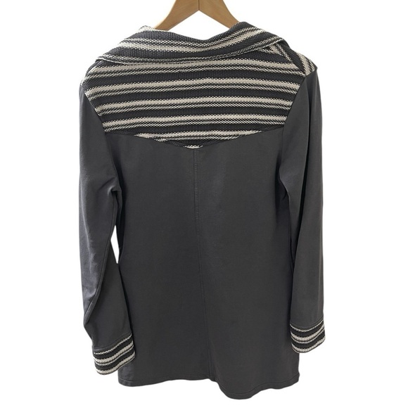 Prana Rowena  Women’s Size M Gray Button Up 100 % Cotton  Mid length Jacket - Picture 2 of 4